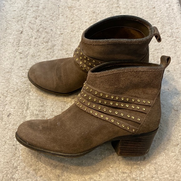 Gold studded booties. - Picture 1 of 3